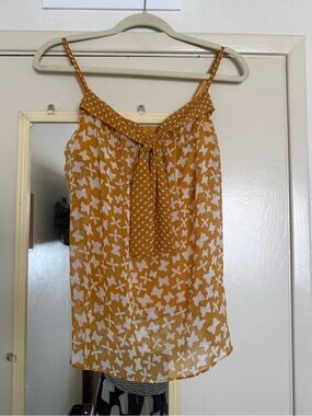 New York & Company Mustard Yellow Floral & Polka Dot Tie-Front Tank